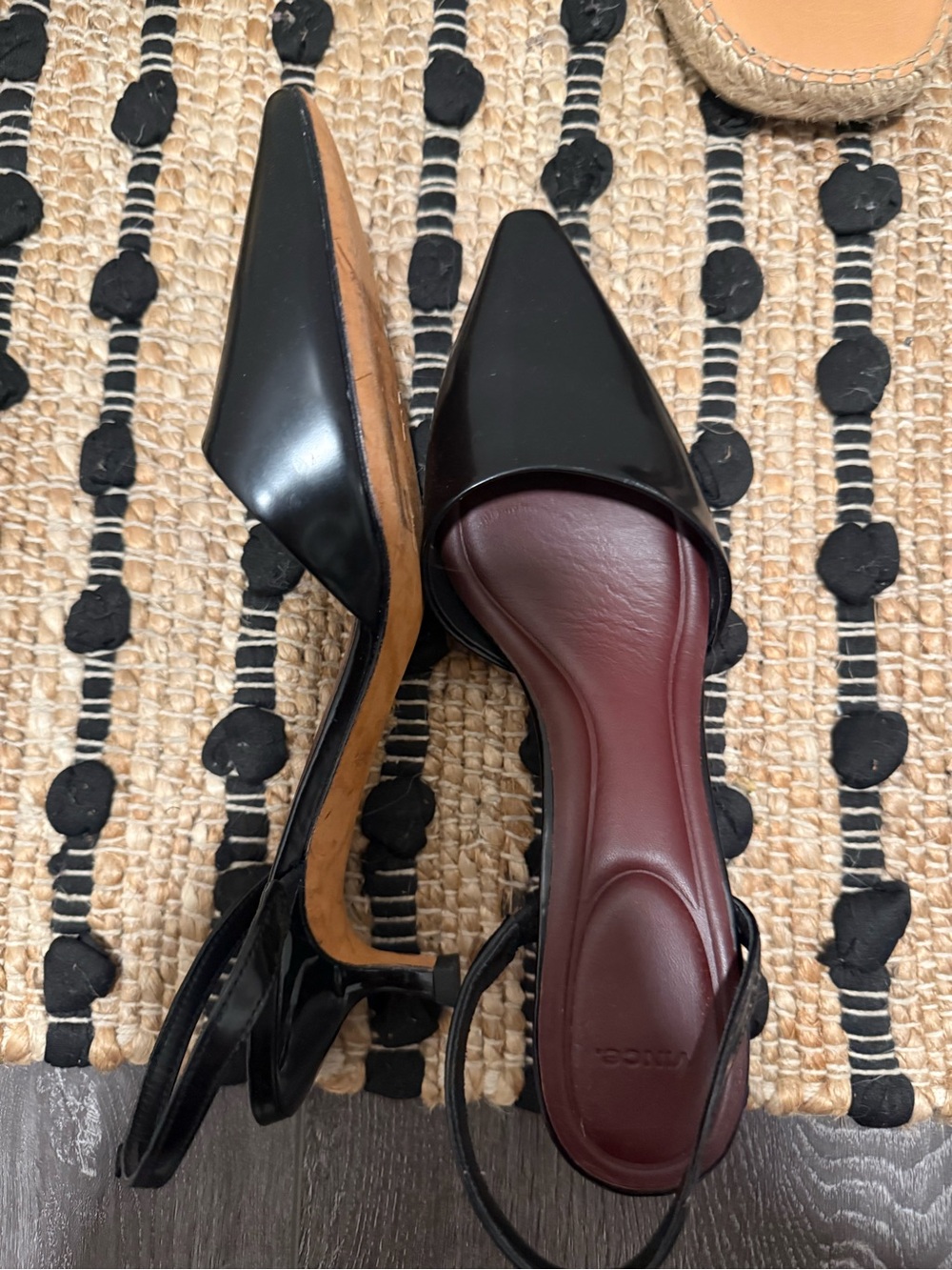 Vince Women's Black Patent Slingback Kittenheel- Burgundy Insole - Picture 2 of 3